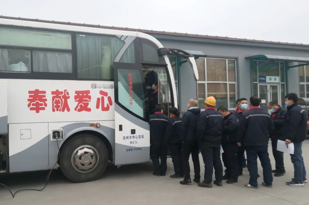 擼起袖子為生命“加油”!山東匯鑫開展無償獻血活動